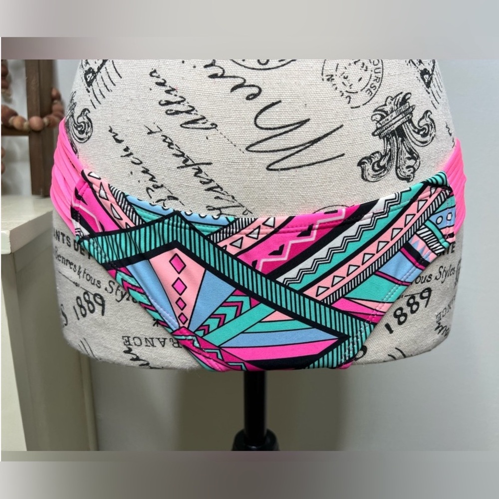 Gianni Bini Swimsuit Bottom